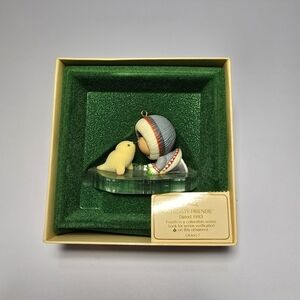 Hallmark 1983 Frosty Friends Keepsake Ornament 4th in Series Seal Eskimo QX4007